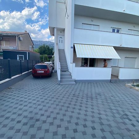Apartments Seven Castles Kaštela 外观 照片